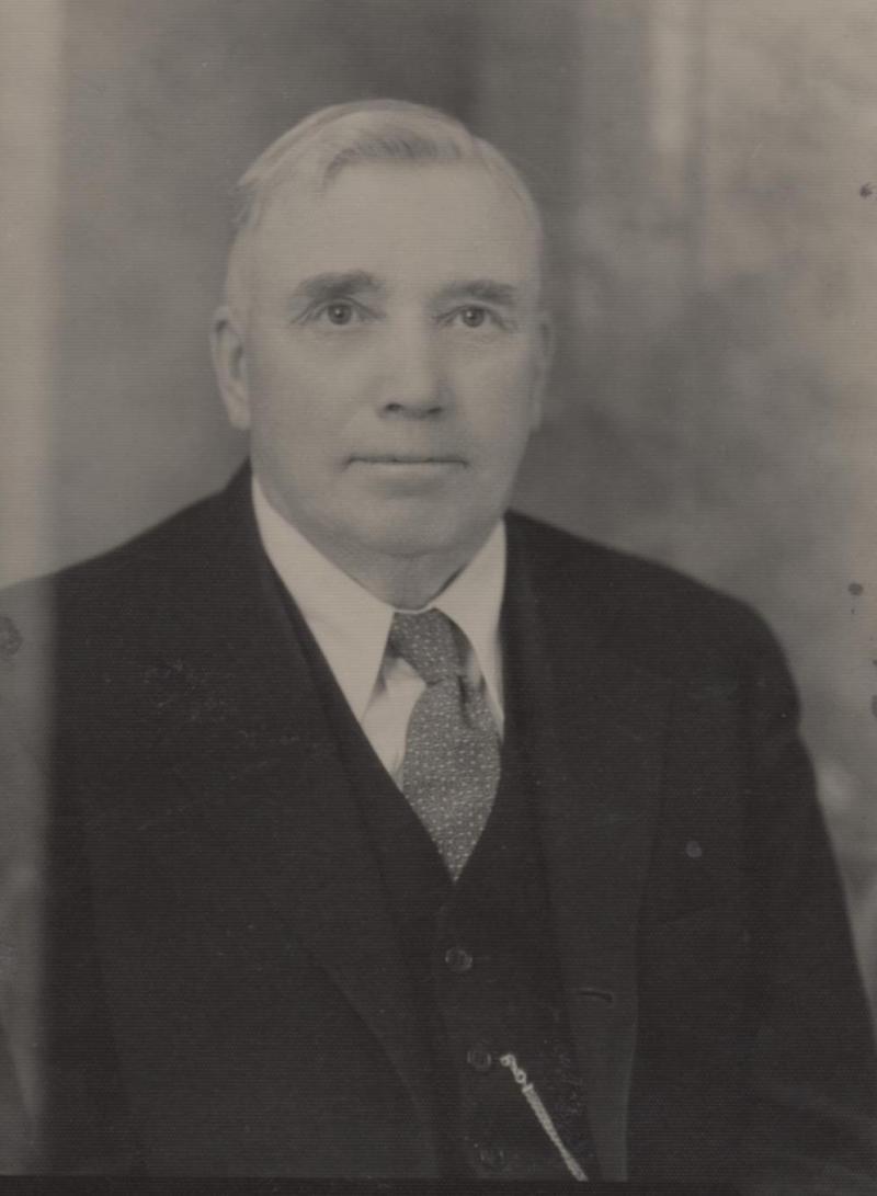 Thomas S. Moore Mumford (1861 - 1937) Profile